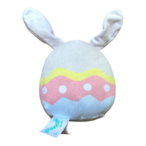 Blake the Easter Bunny Squishmallows 5 inches - Picture 3 of 3